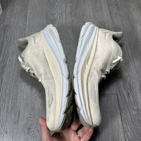 Hoka One One Clifton 9 Mens 12 D Shoes Beige Running Sneaker Gym 1127895 OKB main image 8